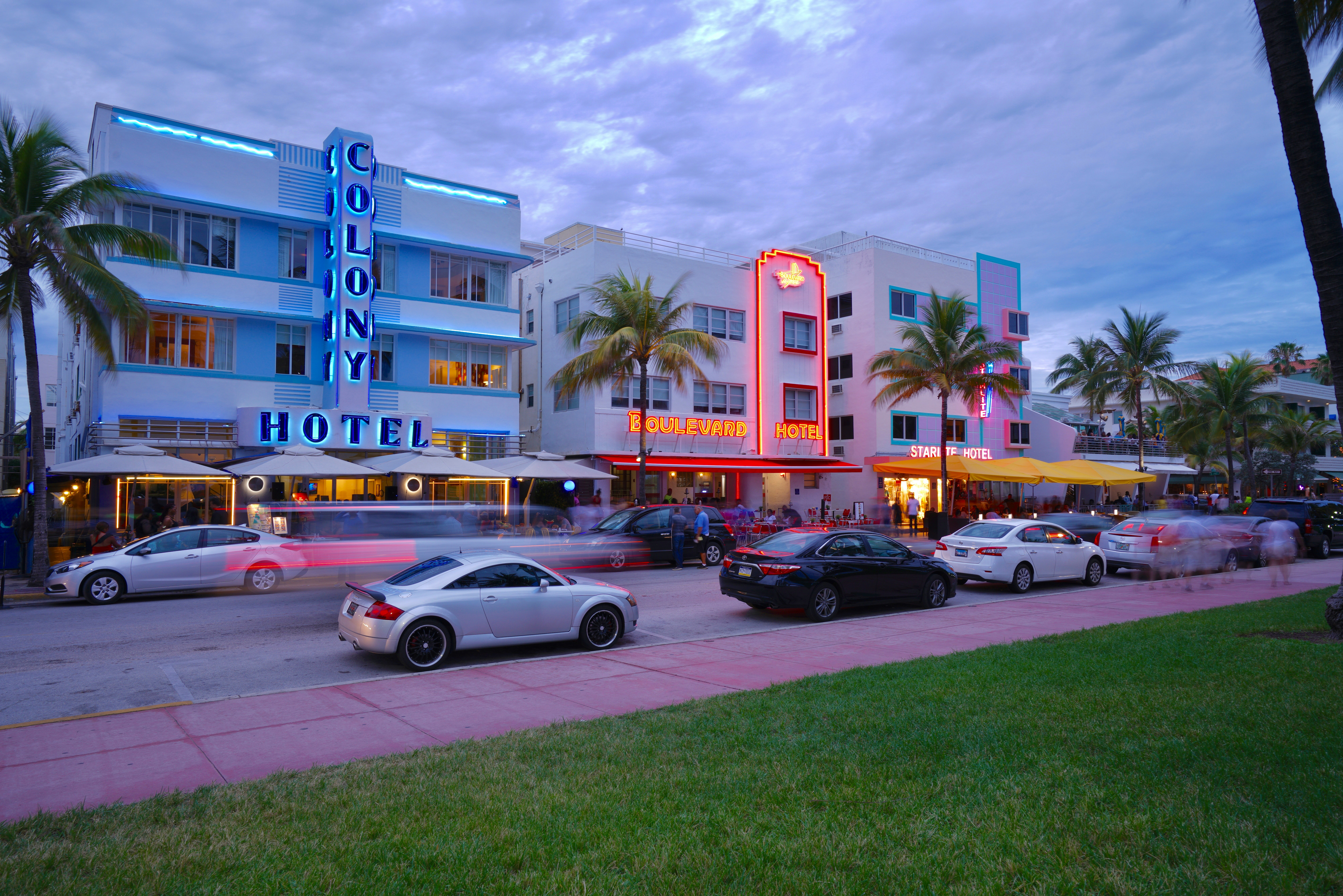South Beach Ocean Drive art deco buildings at dusk in Miami